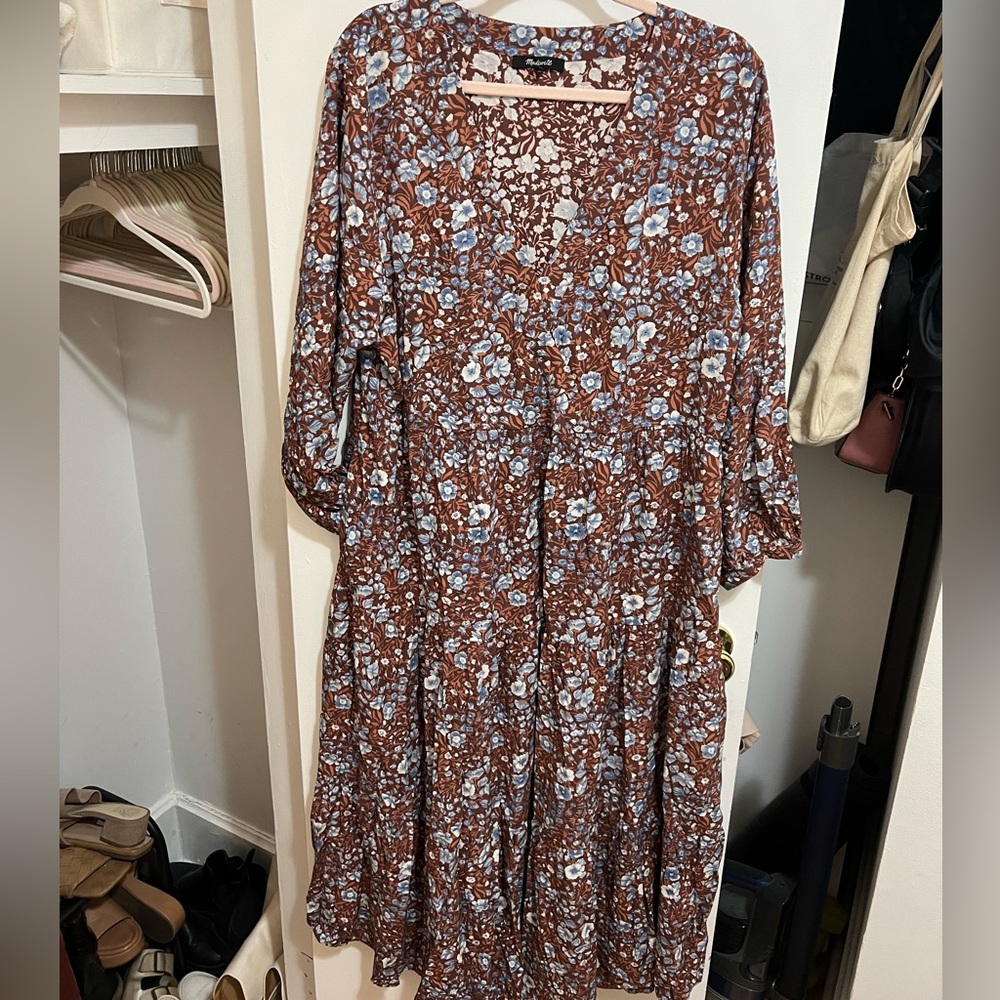 Madewell floral maxi dress in size XL.